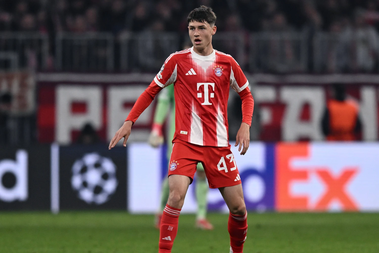 Setback for the DFB: Bayern talent Pavic opts for Croatia - FCBinside