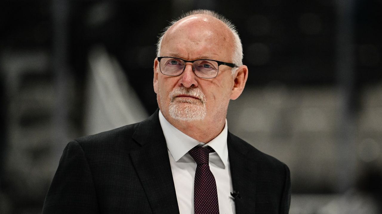 Buffalo Sabres head coach Lindy Ruff looks on. (AP Photo/Thien-An Truong)