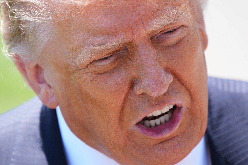 Live updates: Trump heads to Beijing for summit with Chinese President Xi