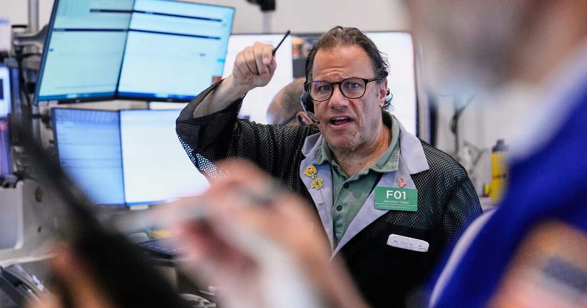 Economic indicators wrap: Mortgage rate rises while Wall Street looks to continue its winning ways