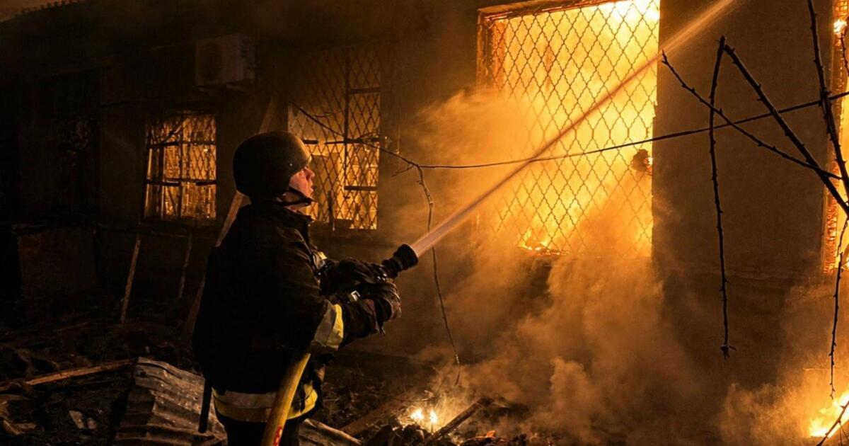 Drone kills 2 in Russian attack on Ukrainian minibus