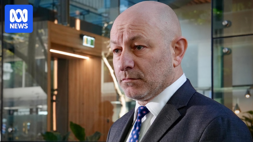 Bondi Beach terror attack survivor tells antisemitism royal commission he received 'influx of hate'