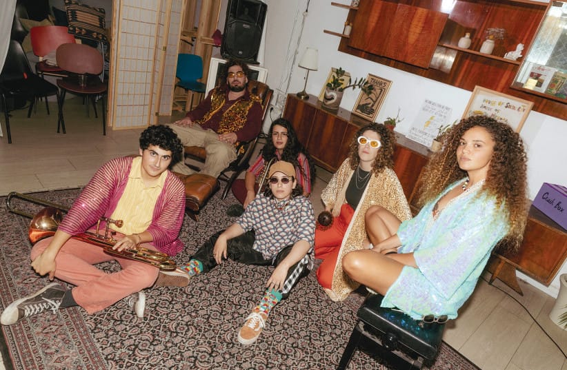 Afro-jazz and groove band Deswa will get the juices following at the Israel Museum.