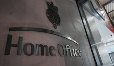 Home Office admits it has lost track of migrants with no right to be in UK – but doesn’t know how many