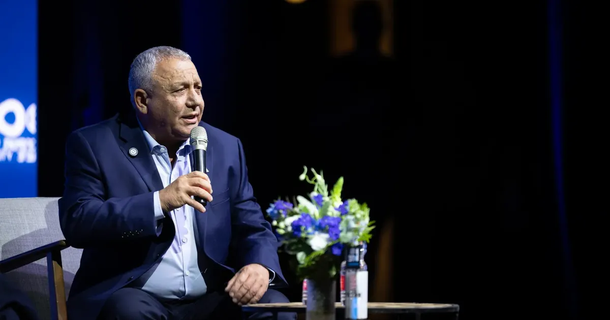 It May Take Another Former IDF Chief to Defeat the Political Genius of Netanyahu
