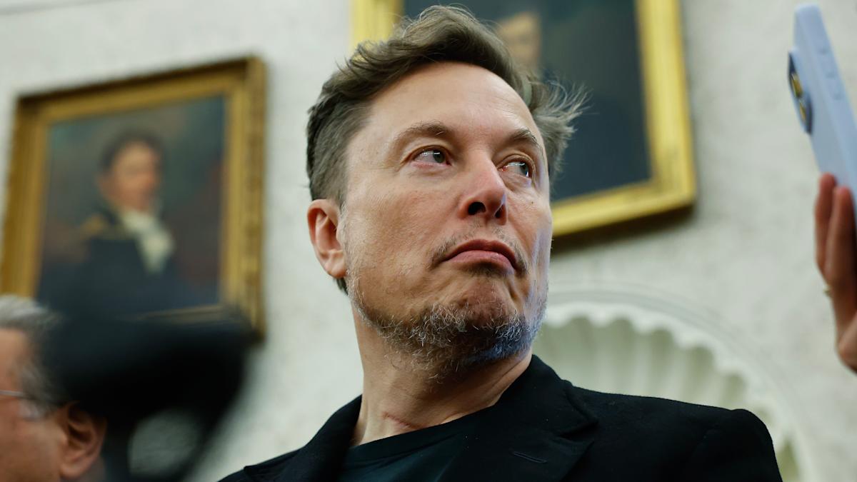 Elon Musk rips the US system of taxing what you earn, buy, and own. Do this now to keep more of your cash
