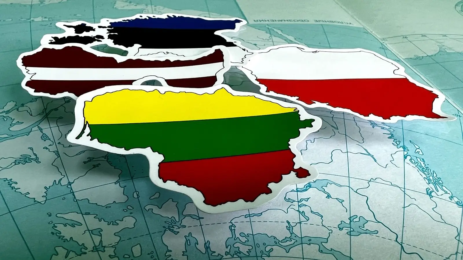 NATO Nuclear Plans Put Poland and Baltics in Focus