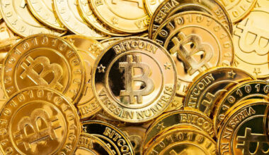 Prediction: Bitcoin Will Be Worth More Than Gold in 20 Years