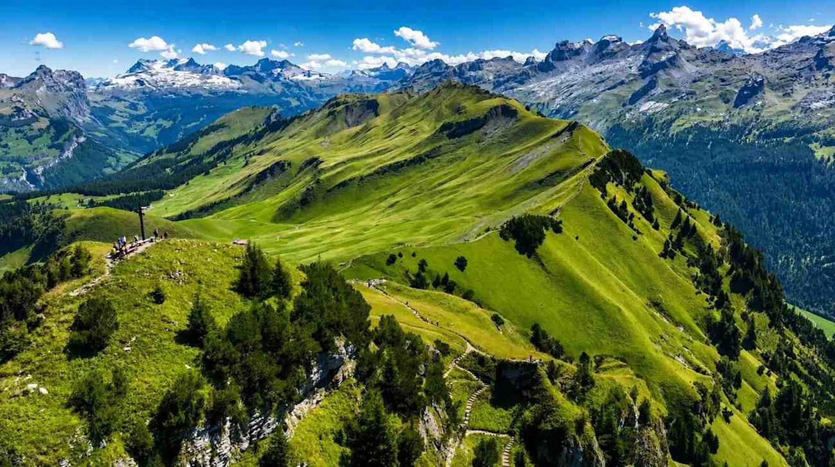 Best 25 Alpine And Scenic Places In Switzerland
