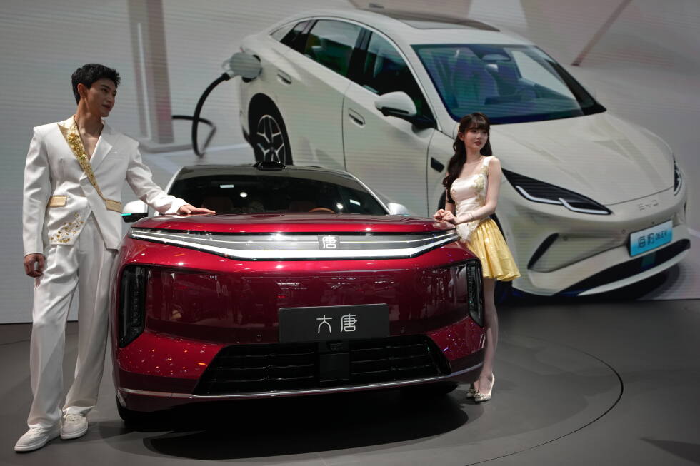 China opposes US listing BYD, Alibaba and Baidu as military firms