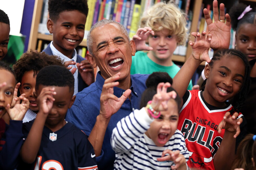 Surprise! Barack and Michelle Obama greet first visitors to new Chicago center