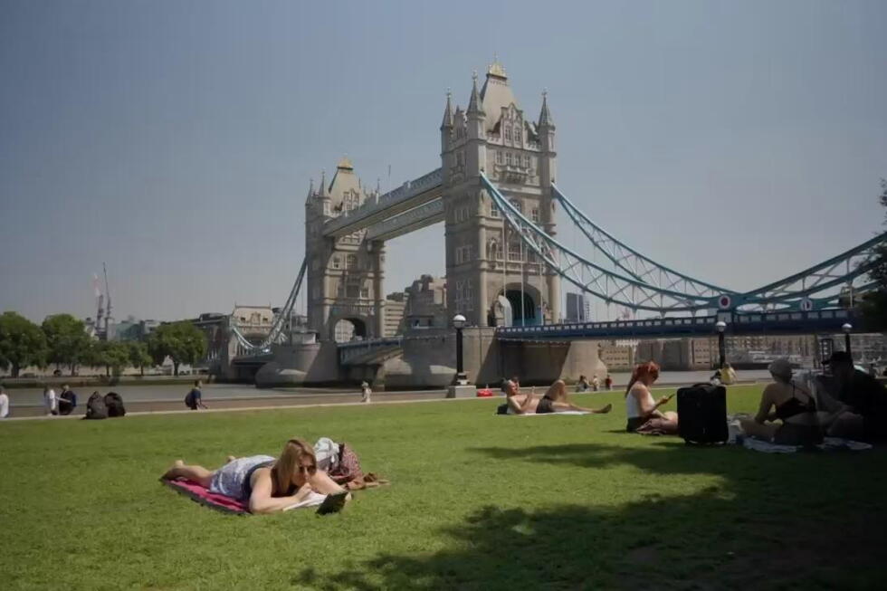 European heatwave triggers health warnings from London to Milan as temperatures rise even higher