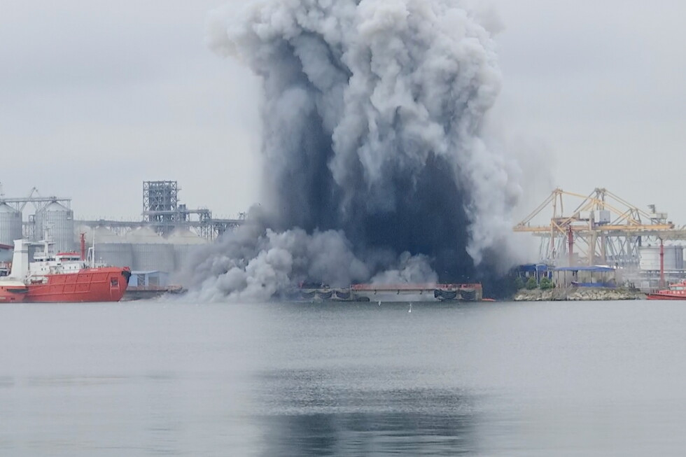 Sea drone used in Ukraine war detonates in Romania's Constanta port