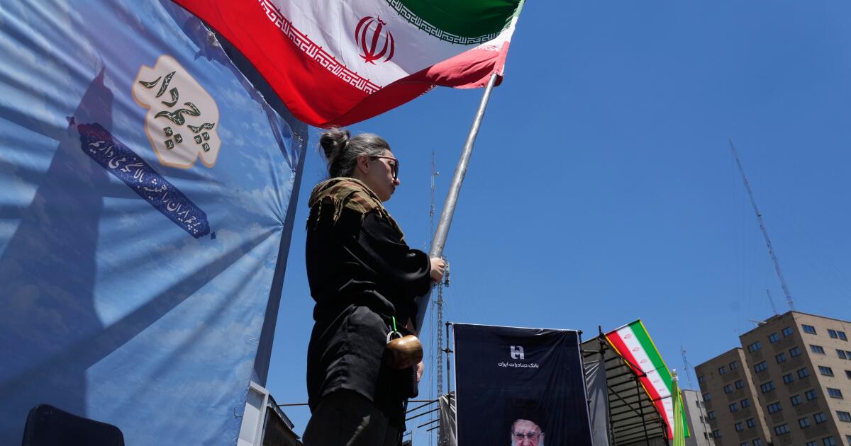 Iran says deal to end war requires Israel to withdraw from Lebanon