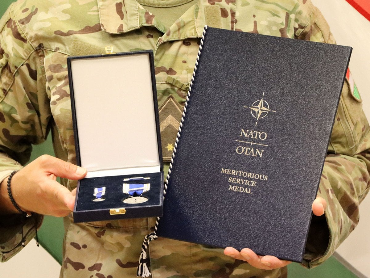 Hungarian Elite Soldier Recognized for Outstanding Service to NATO