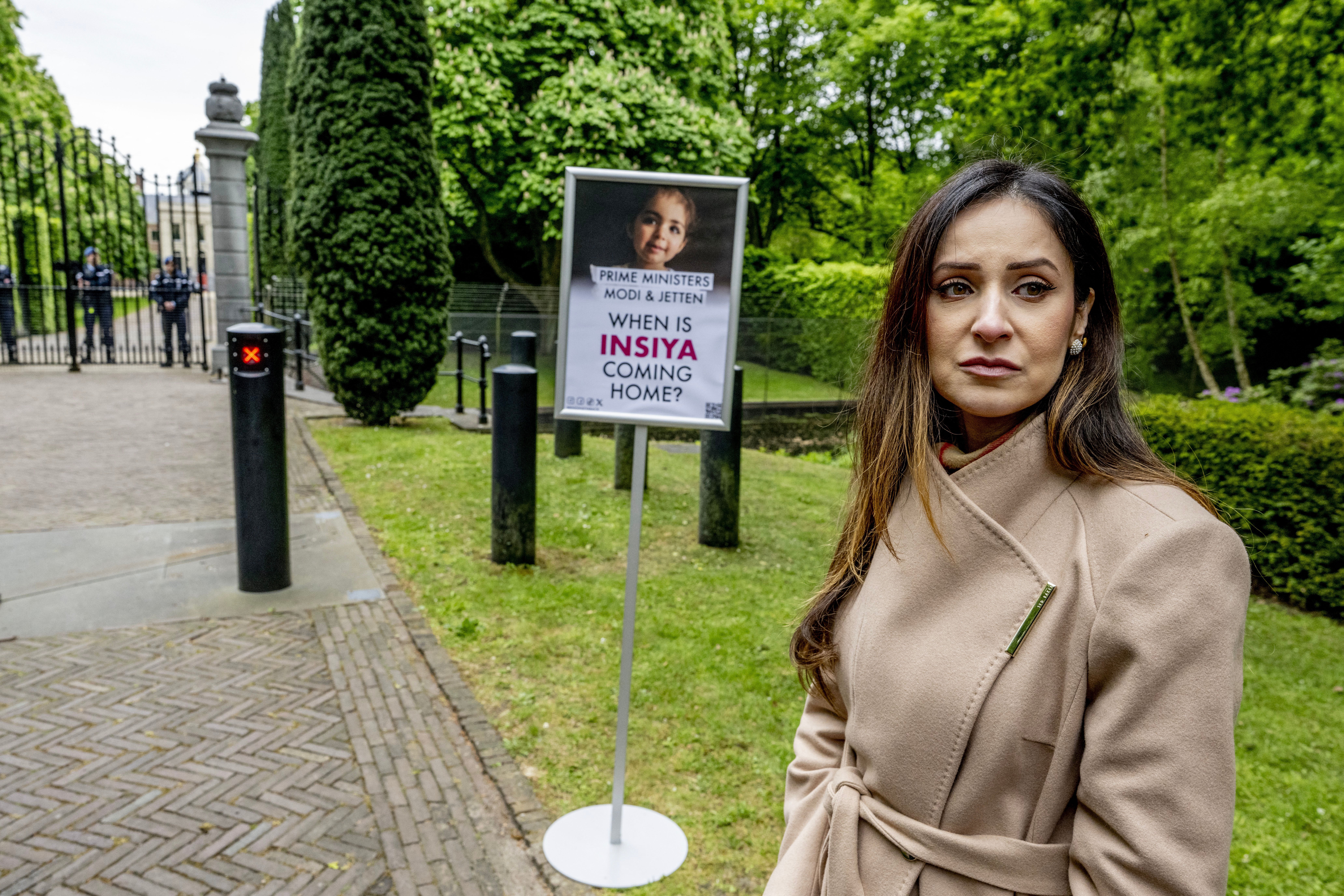 Nadia Rashid, mother of the abducted Insiya, protests during Indian President Narendra Modi's visit to King Willem-Alexander, outside Huis ten Bosch Palace