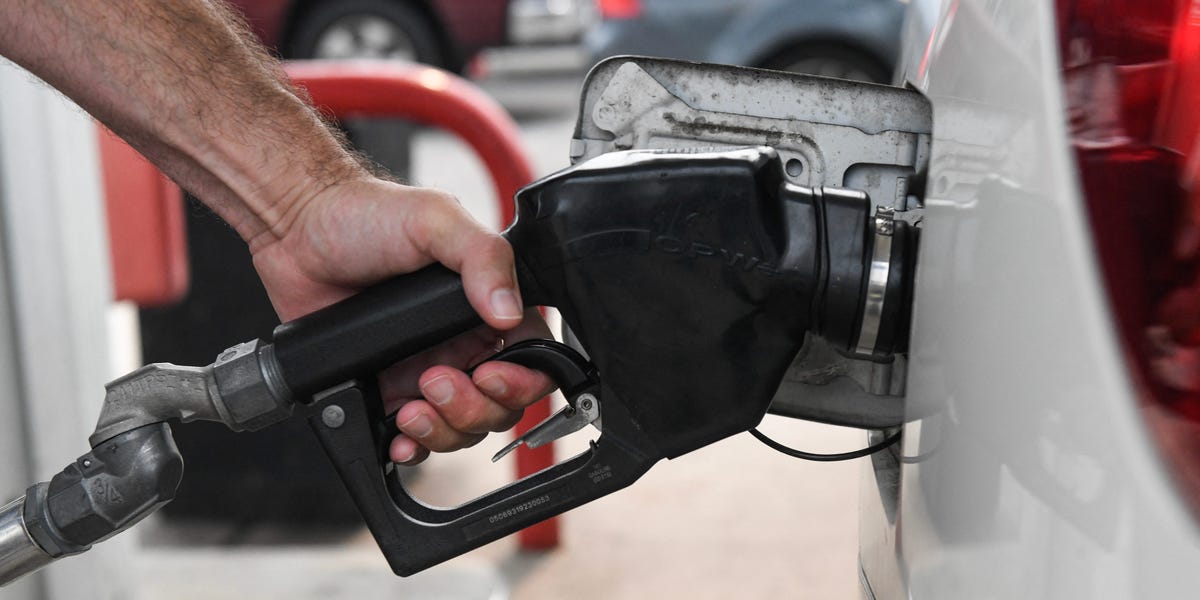 Gas Prices Are Creeping Close to $4 Again After Oil's Latest Surge