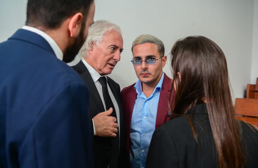 The ''Tinder Swindler'' Simon Leviev arrives for a court hearing at the Magistrate's Court in Tel Aviv, November 24, 2022.