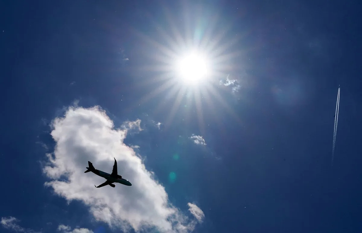 European Parliament approves new air passenger rights