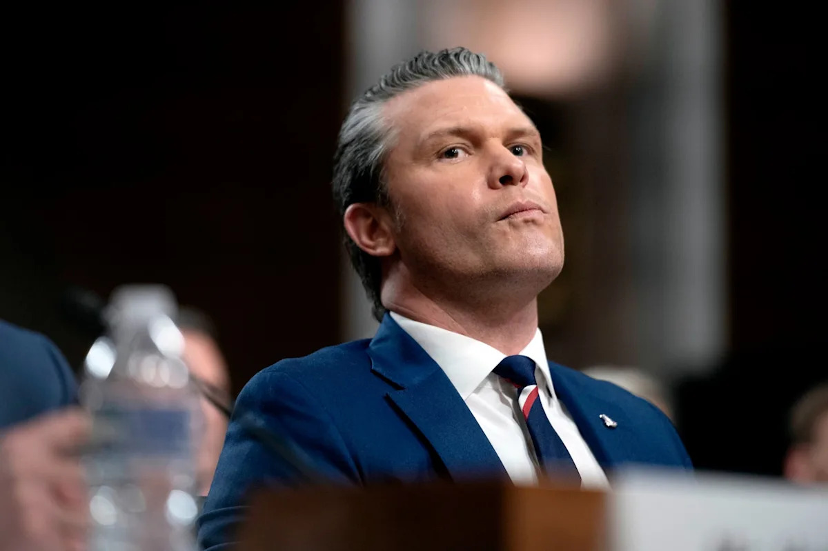 Mass. Sen. Warren: Hegseth ‘defunded and impeded’ efforts to reduce harm to civilians amid Iran war