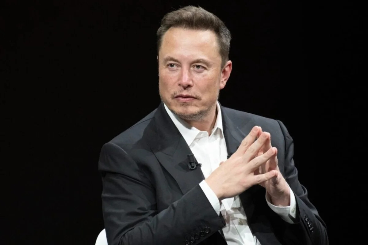 Elon Musk Says Optimus Production Will Be 'Extremely Slow' in the Beginning: 'This is Not Like Making a Car'