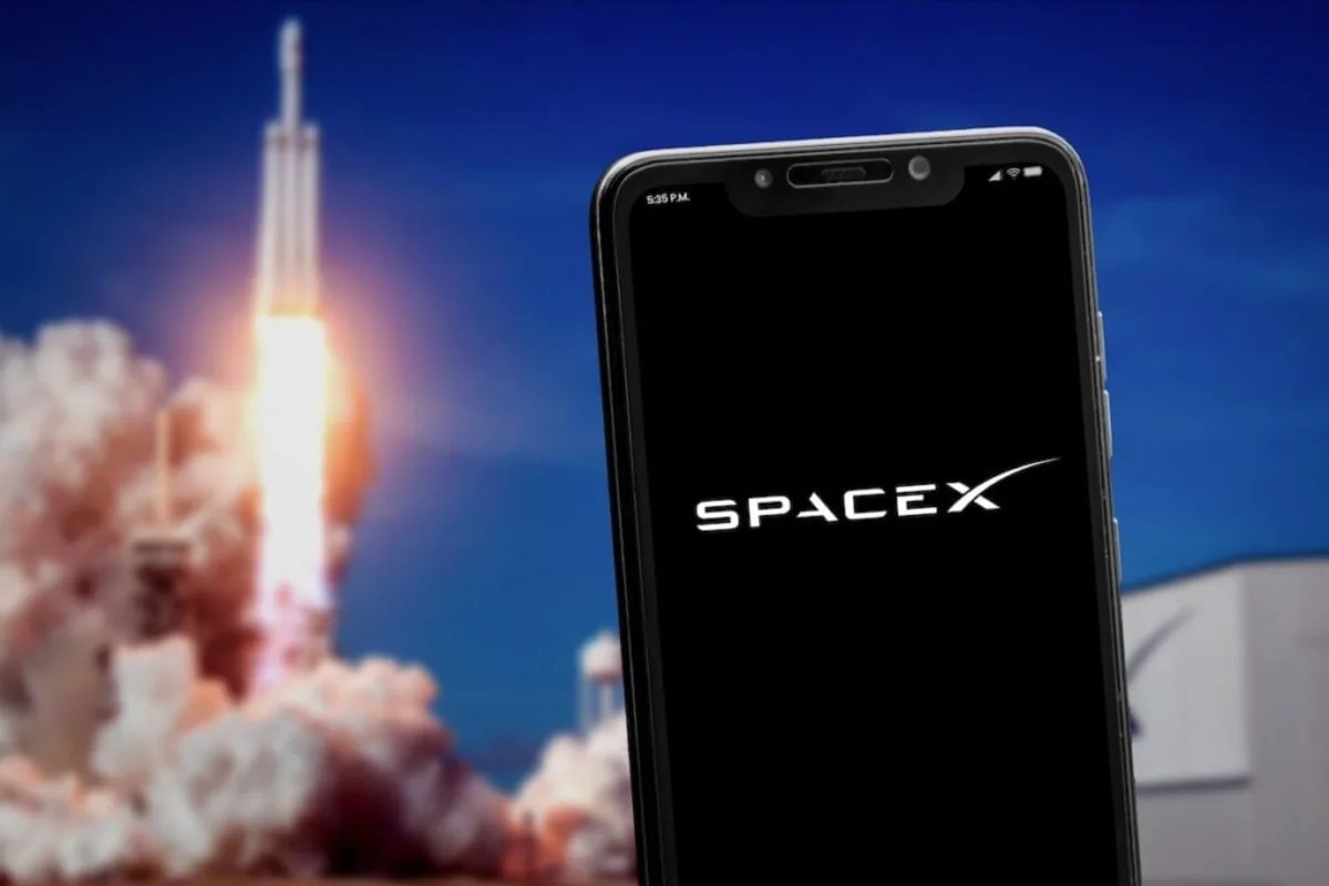 Musk Touted Data Centers in Space to SpaceX IPO Investors. Peter Zeihan Calls the Idea 'So Many Levels of Dumb'