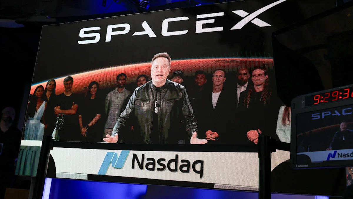 Elon Musk's SpaceX has lost $1T in market cap since mid-June as Starship launch is scrubbed