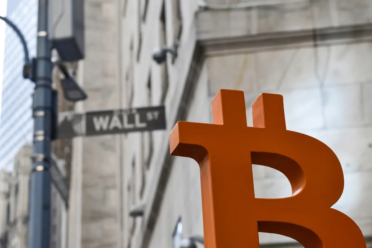 $12 Trillion Asset Manager Vanguard Is Finally Embracing Digital Assets. Here's What That Could Mean for Crypto Investors.