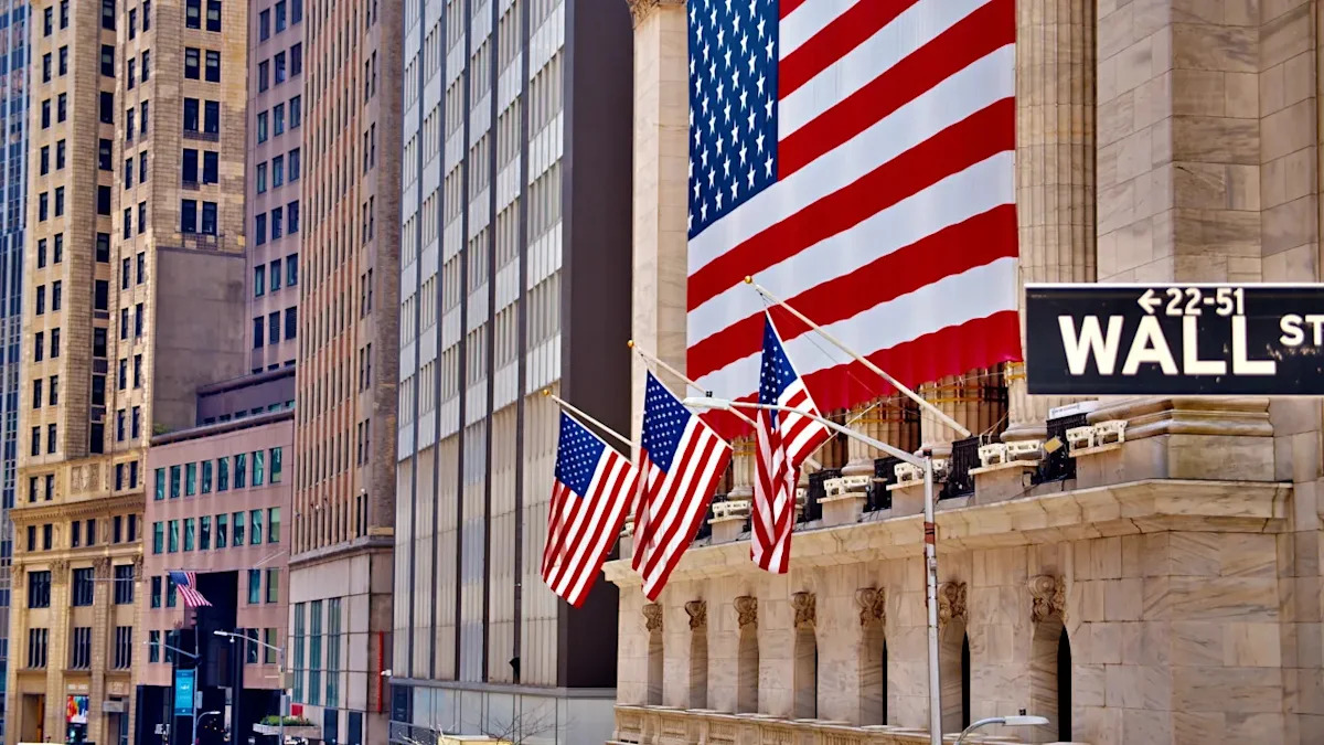 Dow Tumbles Over 850 Points – Trump's Latest Iran Warning Sends Crude Oil Prices Soaring Ahead Of Fed Decision