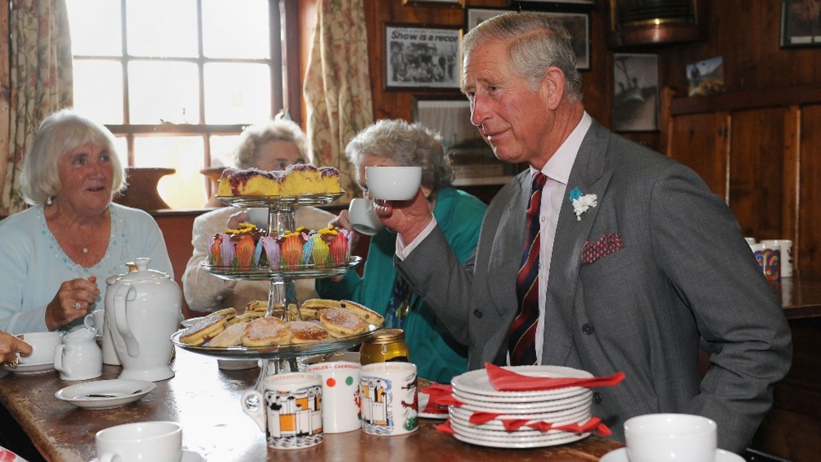 Charles seeks grandfather advice from womens' group