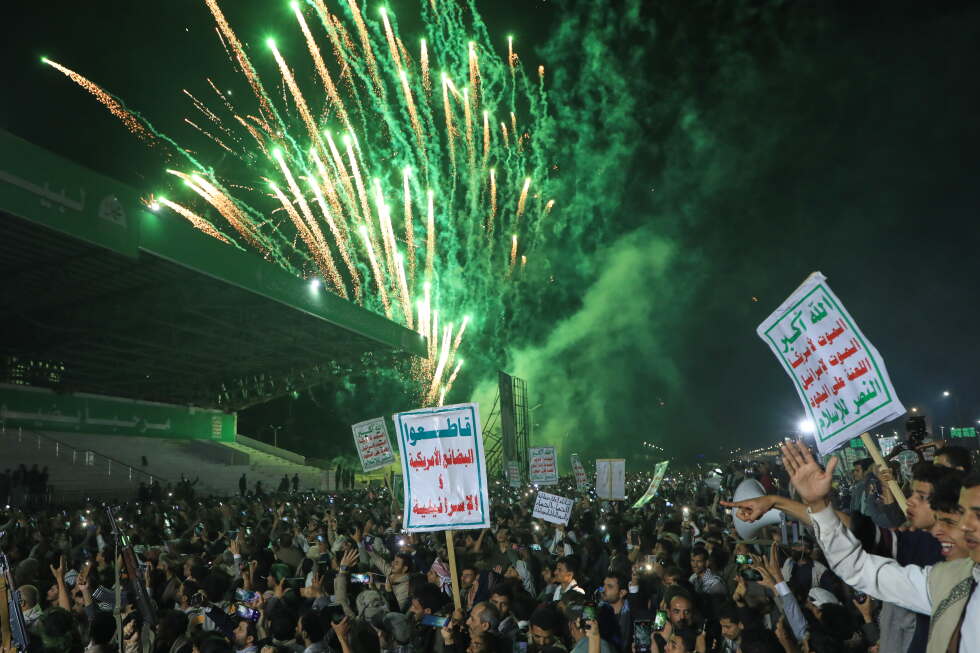 Iranian official meets mediators in Pakistan as Iran-US attacks rage