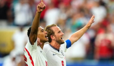 Bellingham scores 2 goals and England beats Norway 2-1 to reach World Cup semis