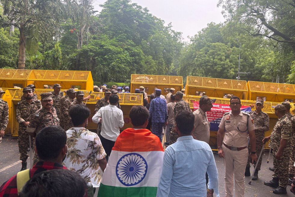 Cockroach Janta Party: Thousands gather to attempt a march to Parliament