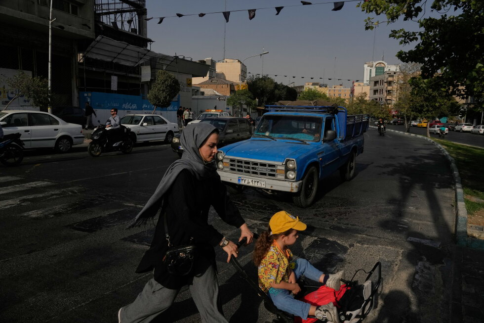 Yemen’s Houthis target Saudi Arabia in response to strikes on Hodeida city