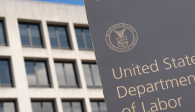 Labor Department Eyes Immigration Changes in Broad Rule Plan