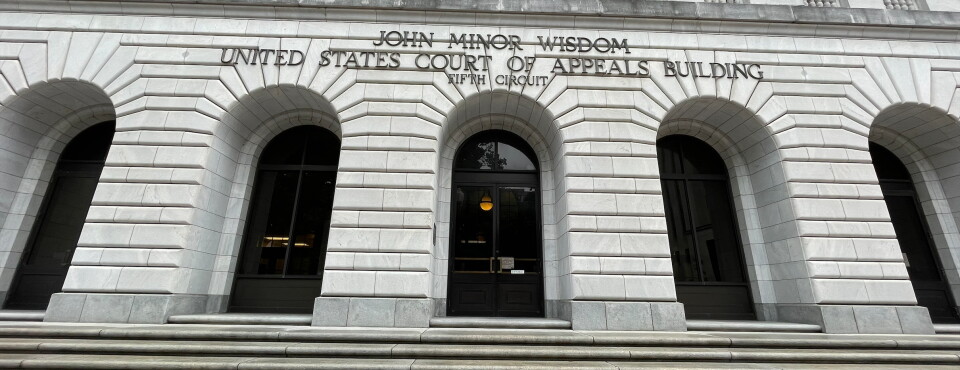 Fifth Circuit Pauses Lower Court Orders Releasing Migrants (1)