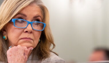 Trump Discusses AI Framework With Blackburn, Cruz at White House