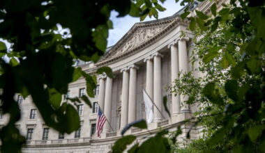 EPA Climate Grant Cancellation Case Wins Second Chance on Appeal