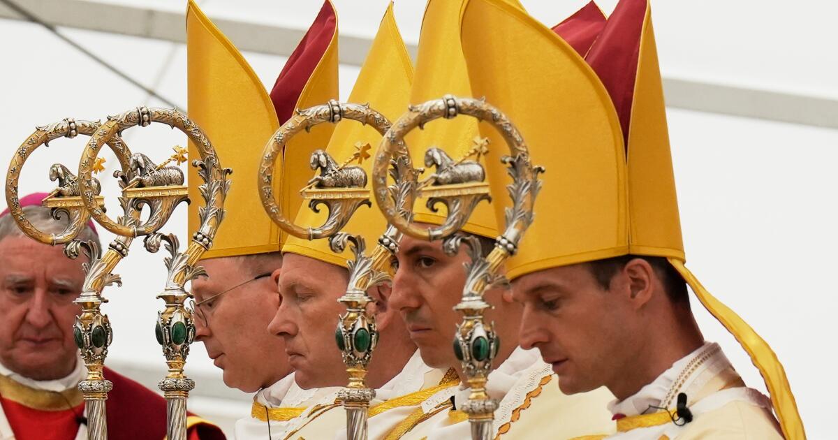 Defying Pope Leo XIV, traditionalists go ahead with bishop consecrations in Switzerland