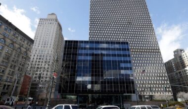 Small businesses sue over Trump's new sweeping tariffs