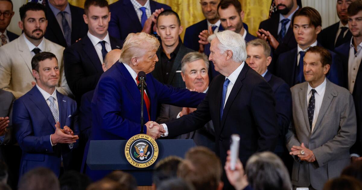 Letters: Another Dodgers visit to White House draws criticism