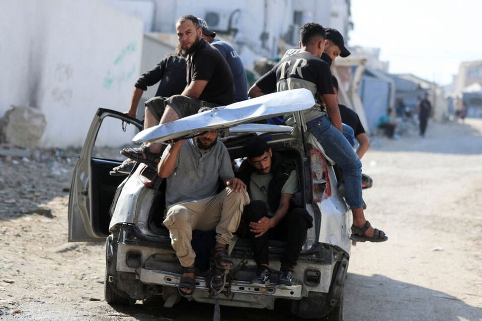 Escalating Israeli Strikes Kill Five People in Gaza, Medics Say