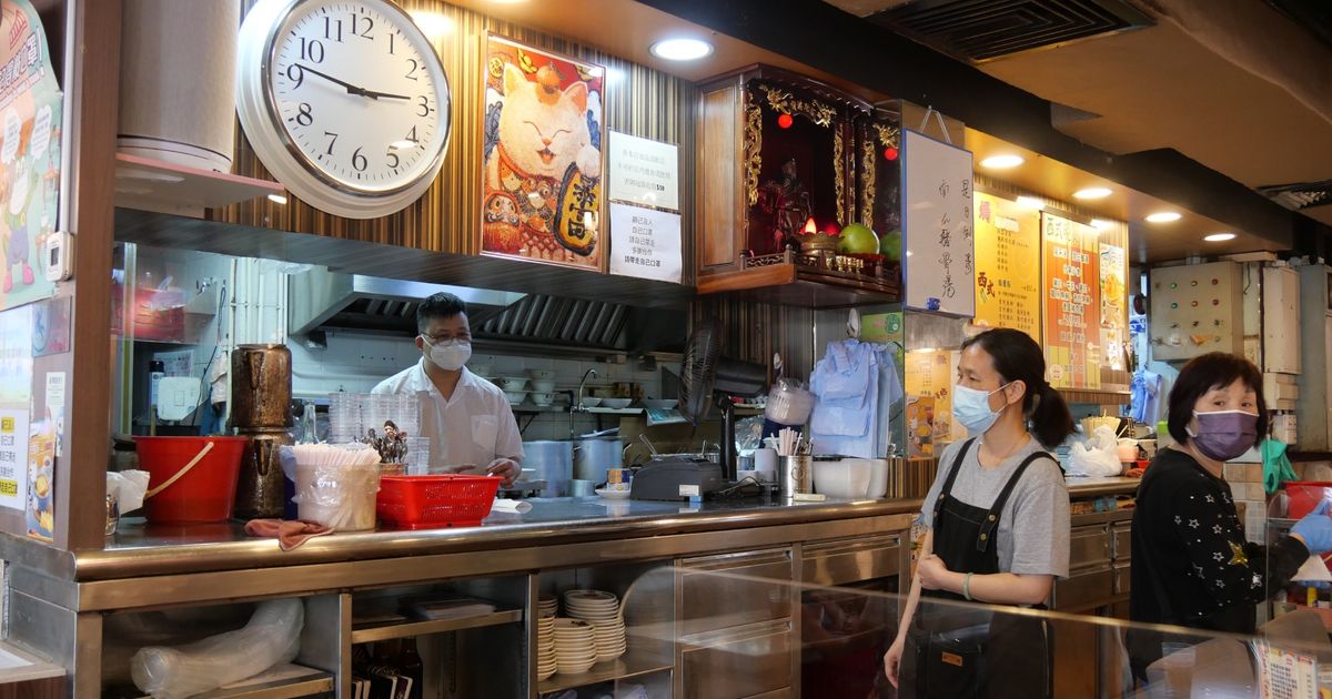 Hong Kong Sanctions Waso Cafe Over False Labour-Import Information