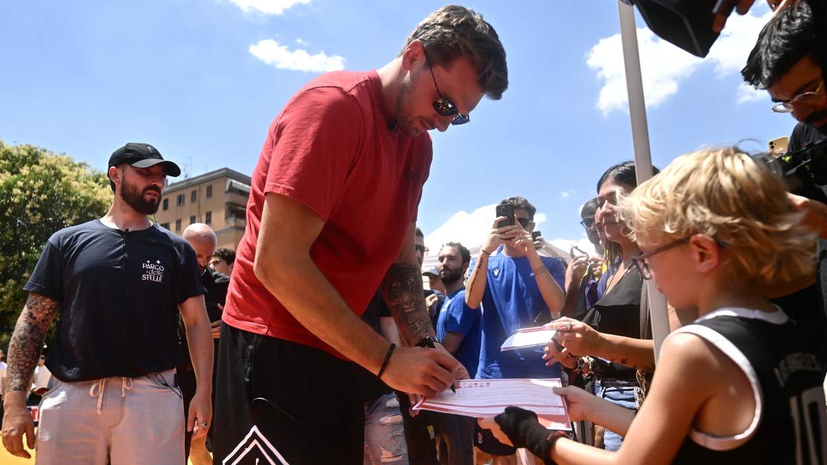 Doncic's Ex-Fiancee Pulls Child Support Petition
