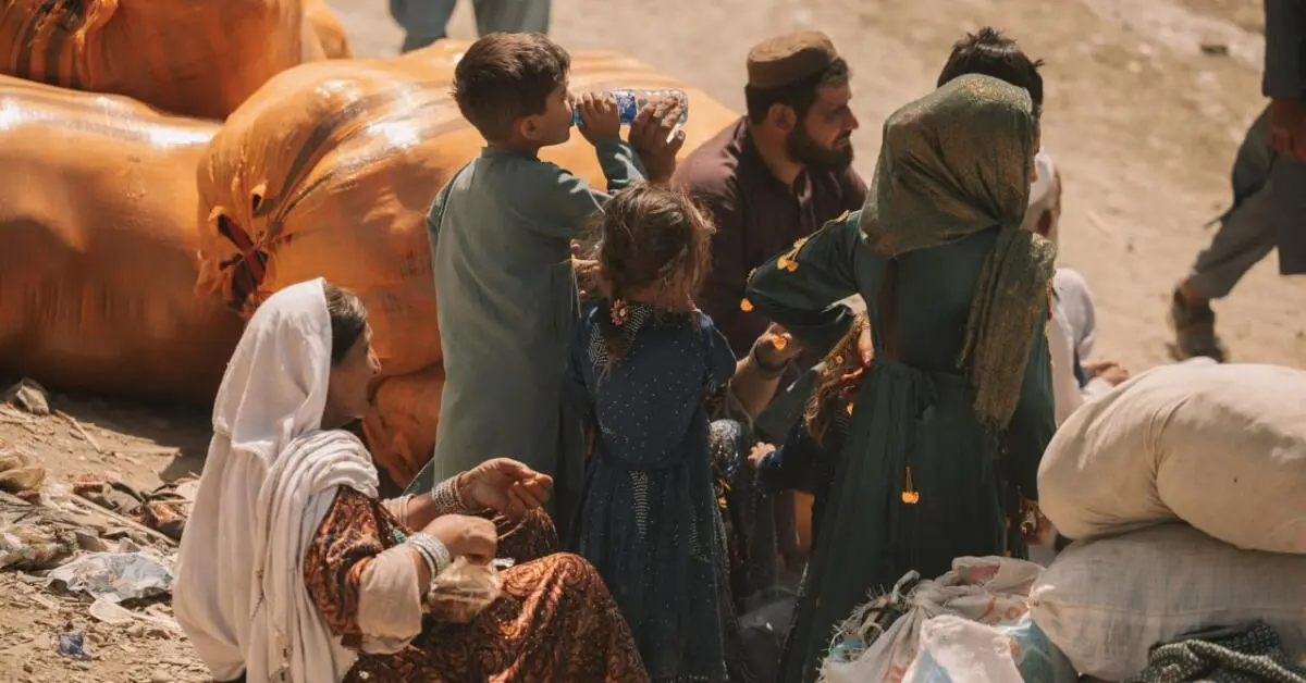 More Than 2,200 Afghan Refugees Return to Afghanistan in One Day – KabulNow