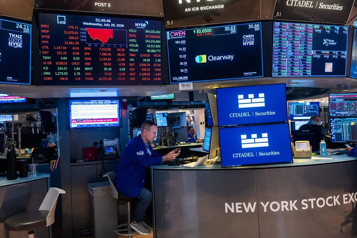 S&P500, Dow, Nasdaq End Lower As Geopolitics And Oil Price Risk Take Center Stage — TSLA, PSKY, MSTR, BABA, NVDA In Focus