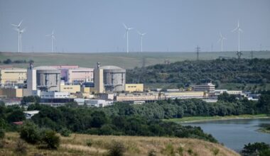 Romania shuts nuclear plant as Danube drops