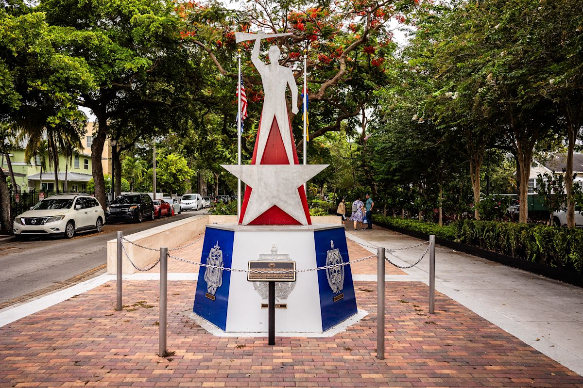 Former lawmaker aims to turn Cuban history into a film