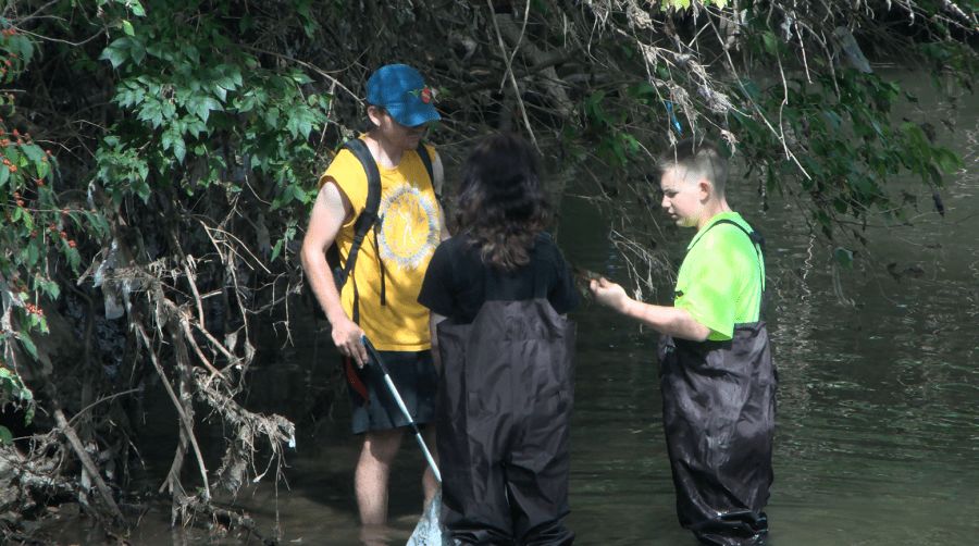Students helping clean environment through Urbana Park District program