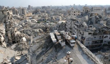 Netanyahu rejects U.S. Gaza peace plan; Houthis strike Saudi oil facility and Yemeni port